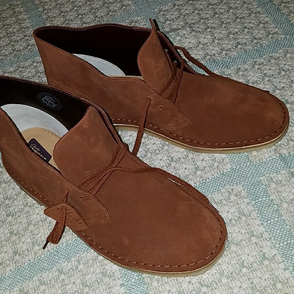 Brand New Clarks Desert Boot